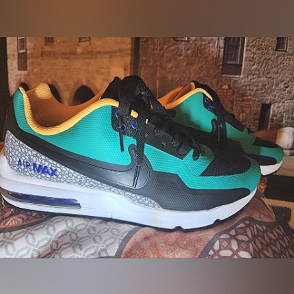 Re-List:🔥Nike Air Max LTD 3 Mod 1, Safari Black, Emerald Green, & White, US9.5 - Picture 3 of 8